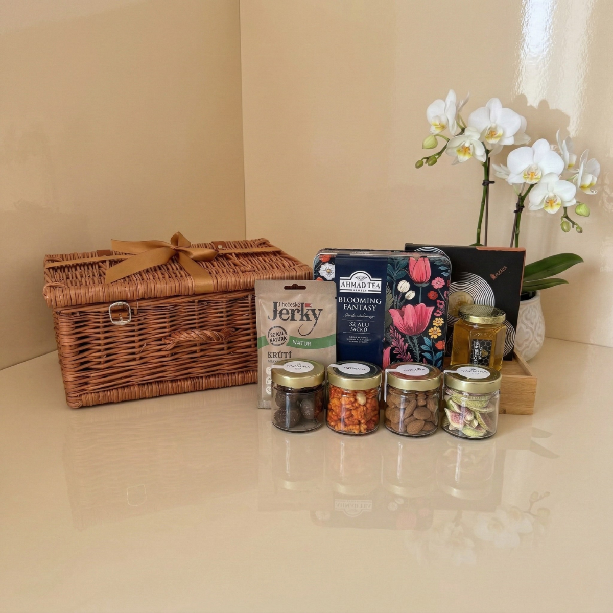 Gift basket M – For the anniversary