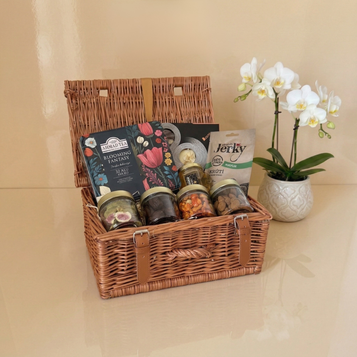 Gift basket M – For the anniversary