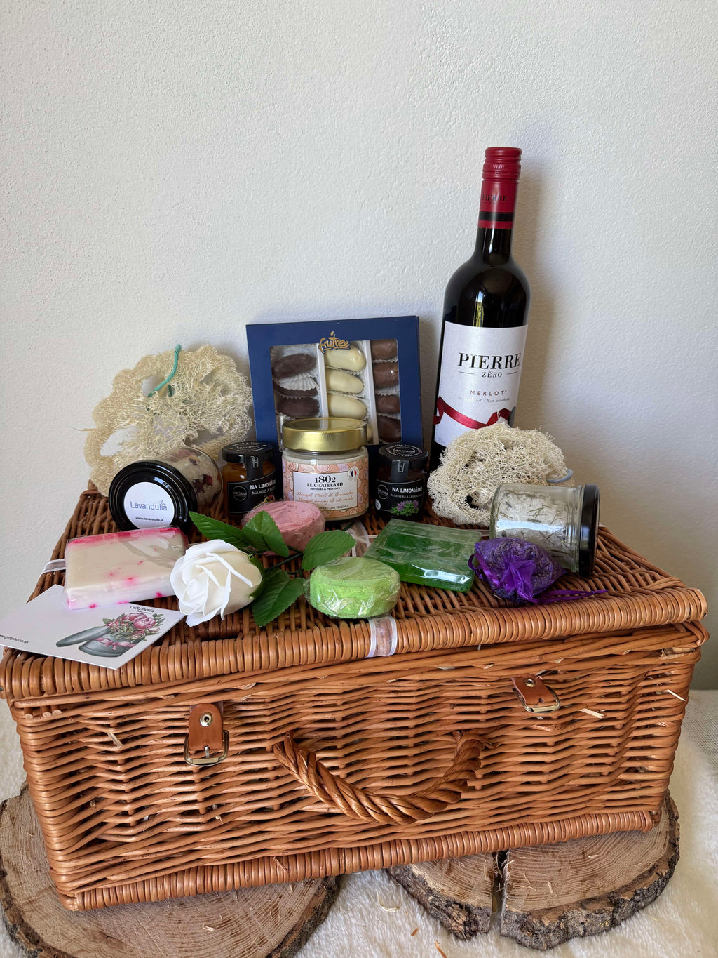 Exclusive Gift Basket L - Wedding Gift