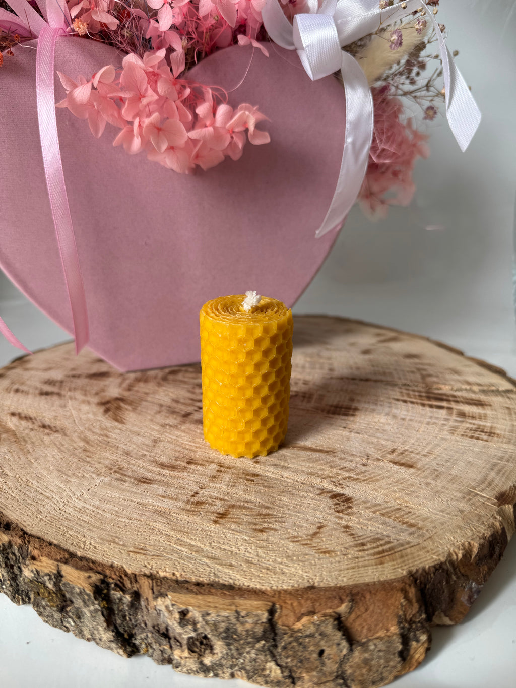 Natural beeswax twist candle